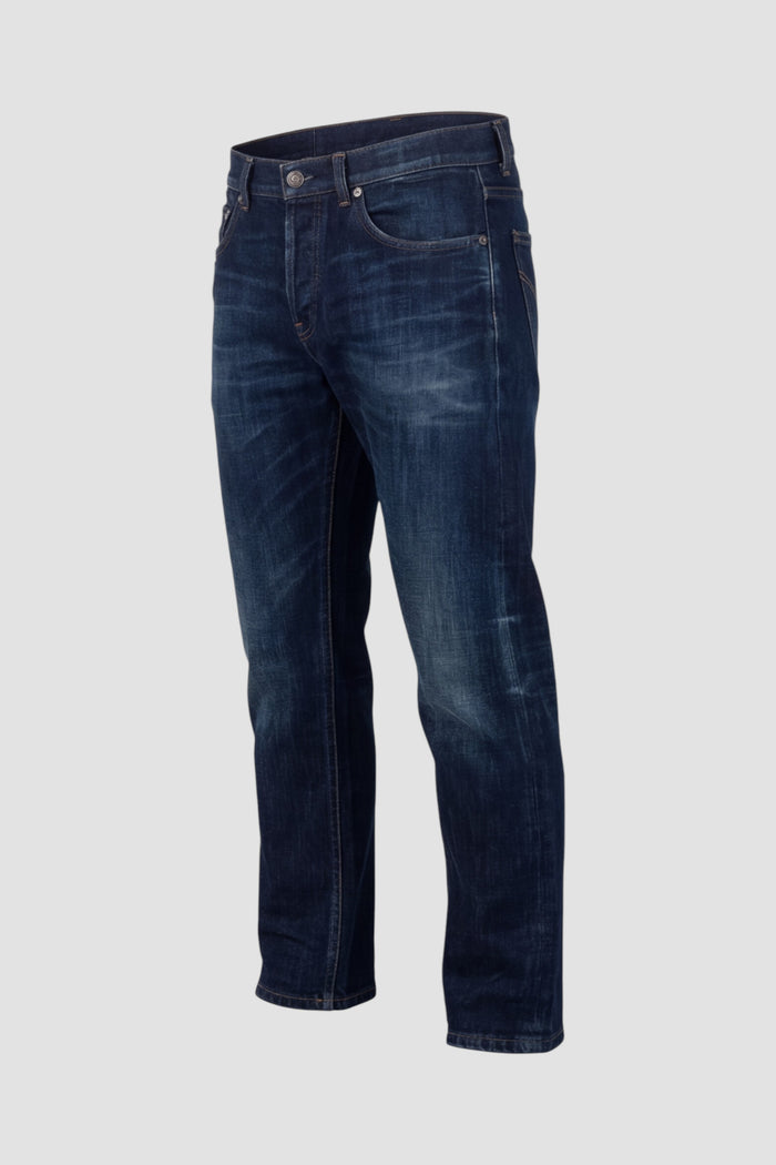 dian-carrot-slim-fit-jeans-2