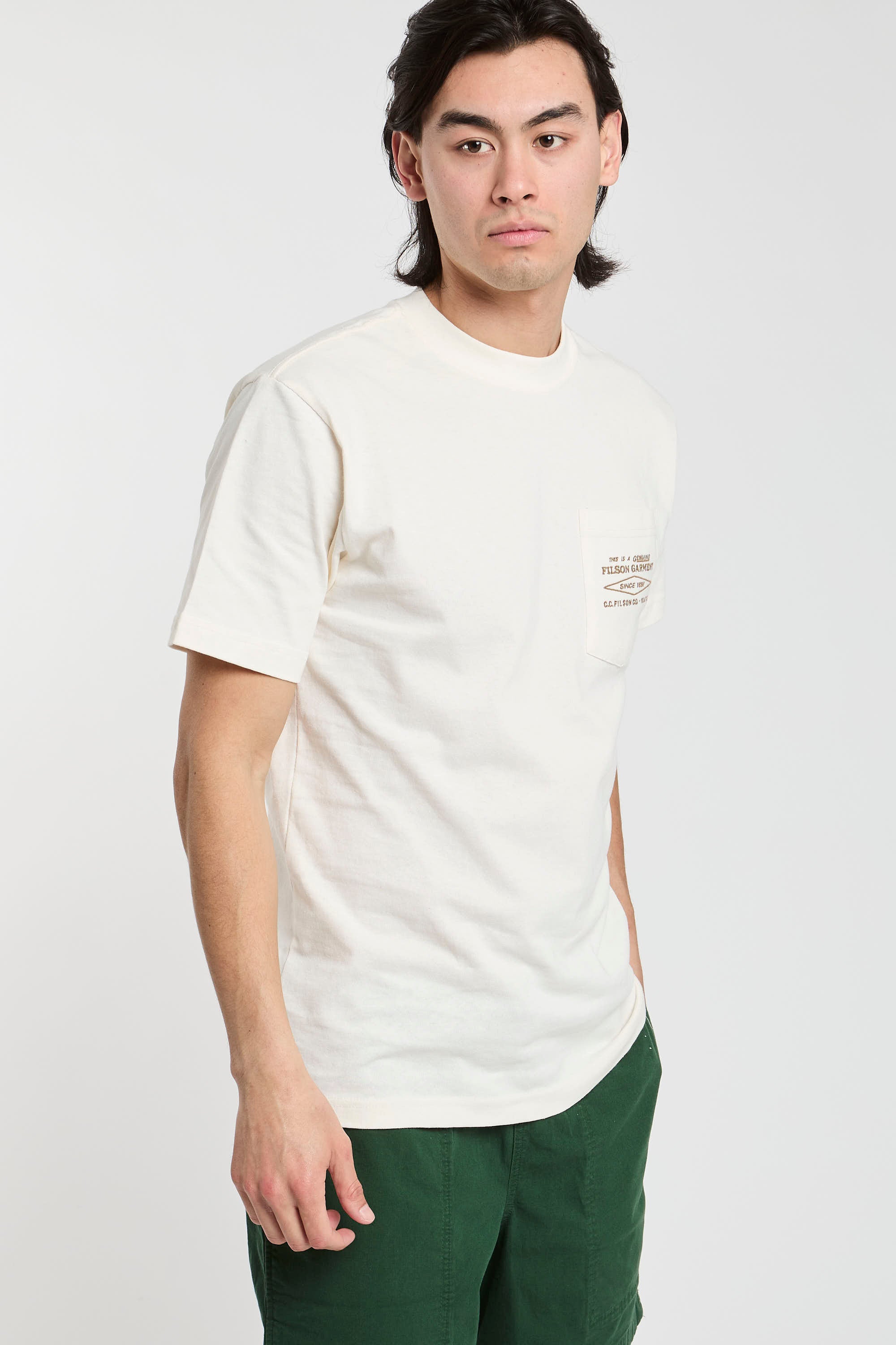 T-shirt con taschino ricamato-6