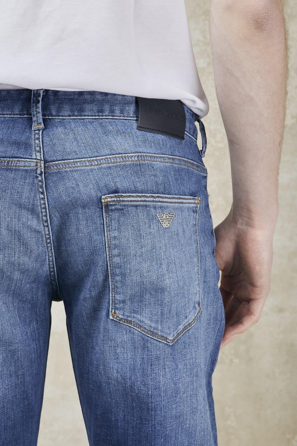 Jeans J06 slim fit in comfort denim - 5