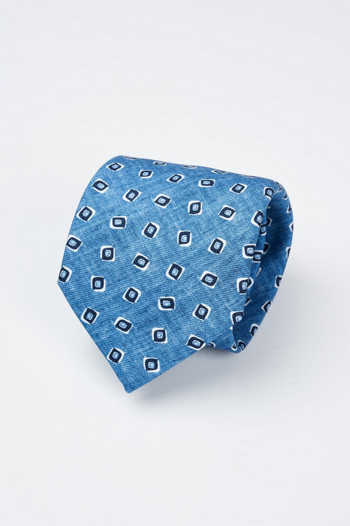 Handmade silk tie with printed design