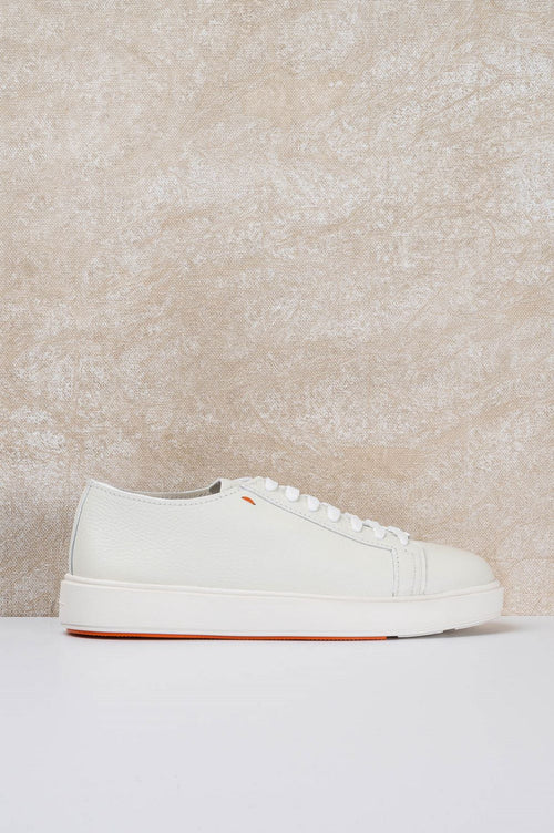 Tumbled leather sneaker