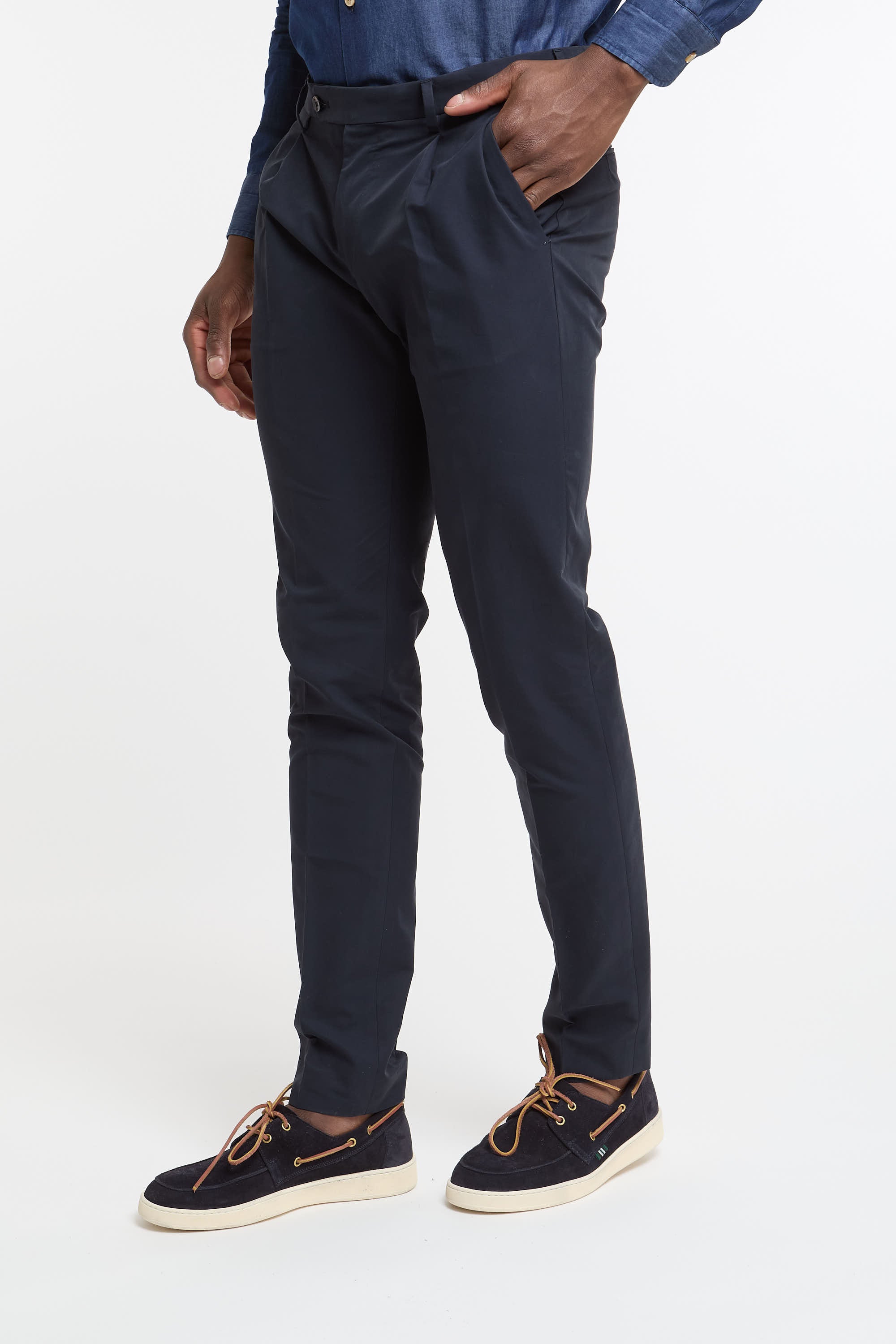 Berwich Pleated Cotton/Polyamide Blue Trousers-5