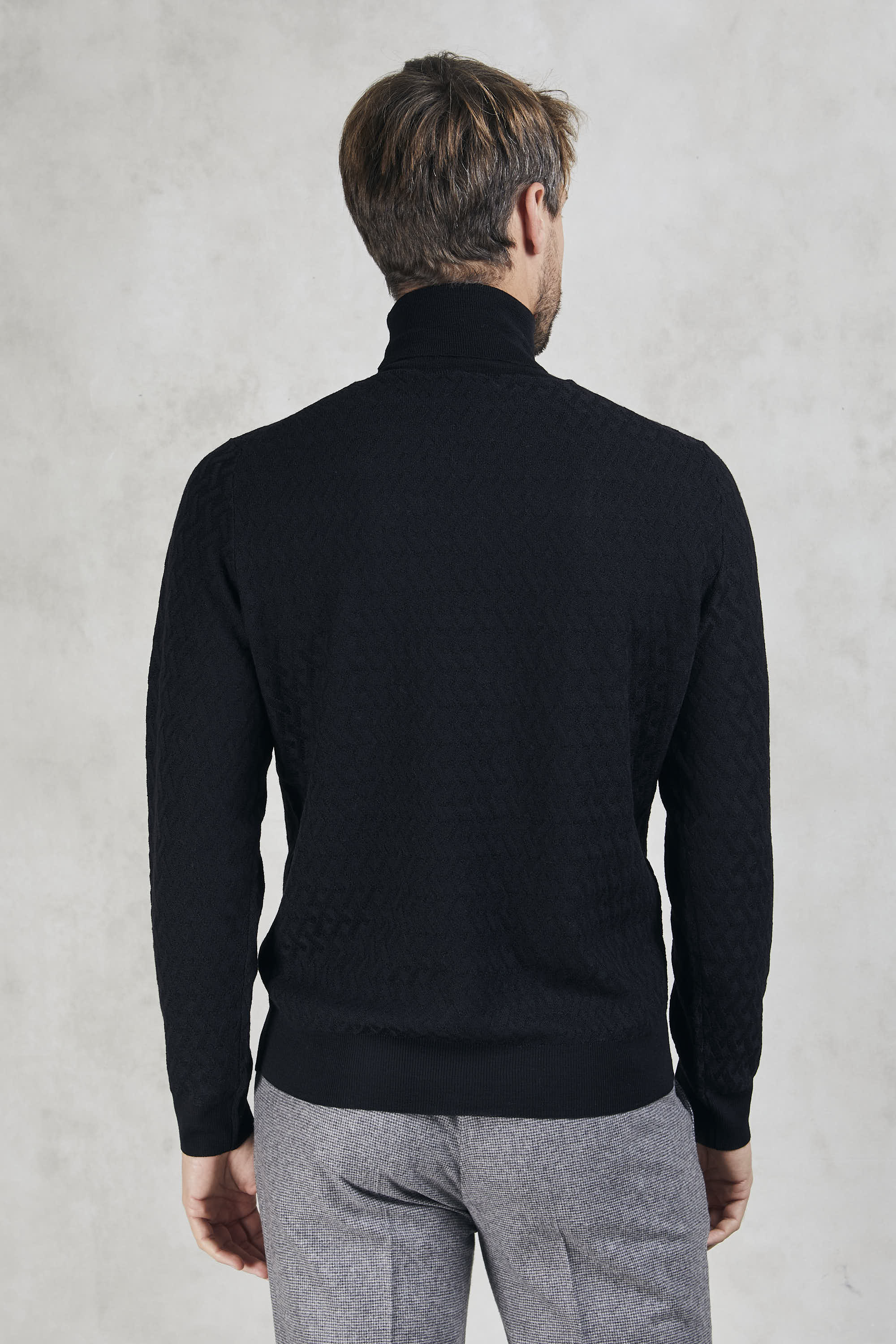Turtleneck with micro weave-4
